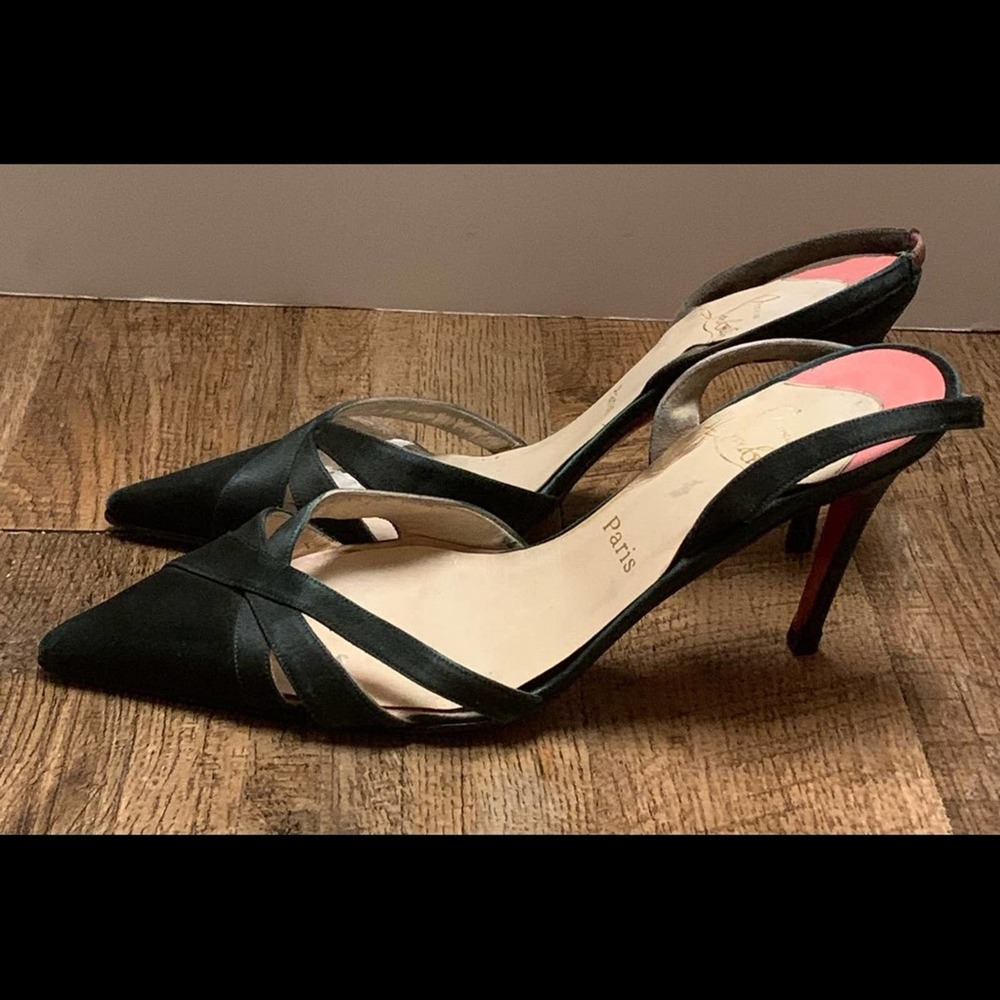 CHRISTIAN LOUBOUTIN Black CREPE SATIN  4” STILETTOS 40 1/2 - Picture 14 of 16